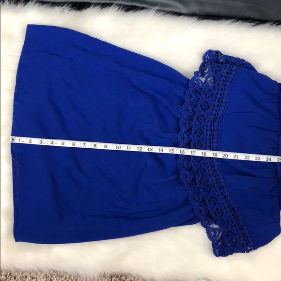 Bold blue strapless dress - Picture 4 of 4